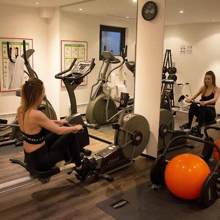 Ara Hotel Comfort إنغولشتات المظهر الخارجي الصورة