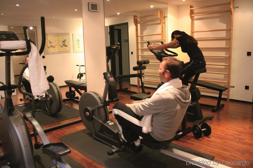 Ara Hotel Comfort إنغولشتات المظهر الخارجي الصورة