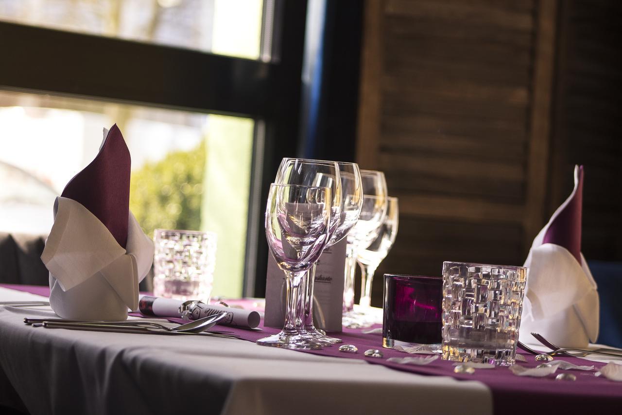 Ara Hotel Comfort إنغولشتات المظهر الخارجي الصورة