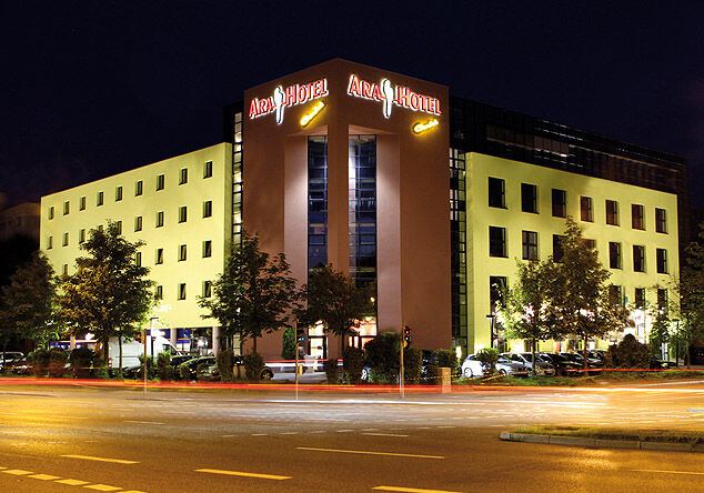 Ara Hotel Comfort إنغولشتات المظهر الخارجي الصورة
